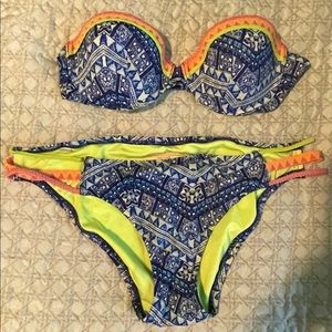 VS Aztec bikini